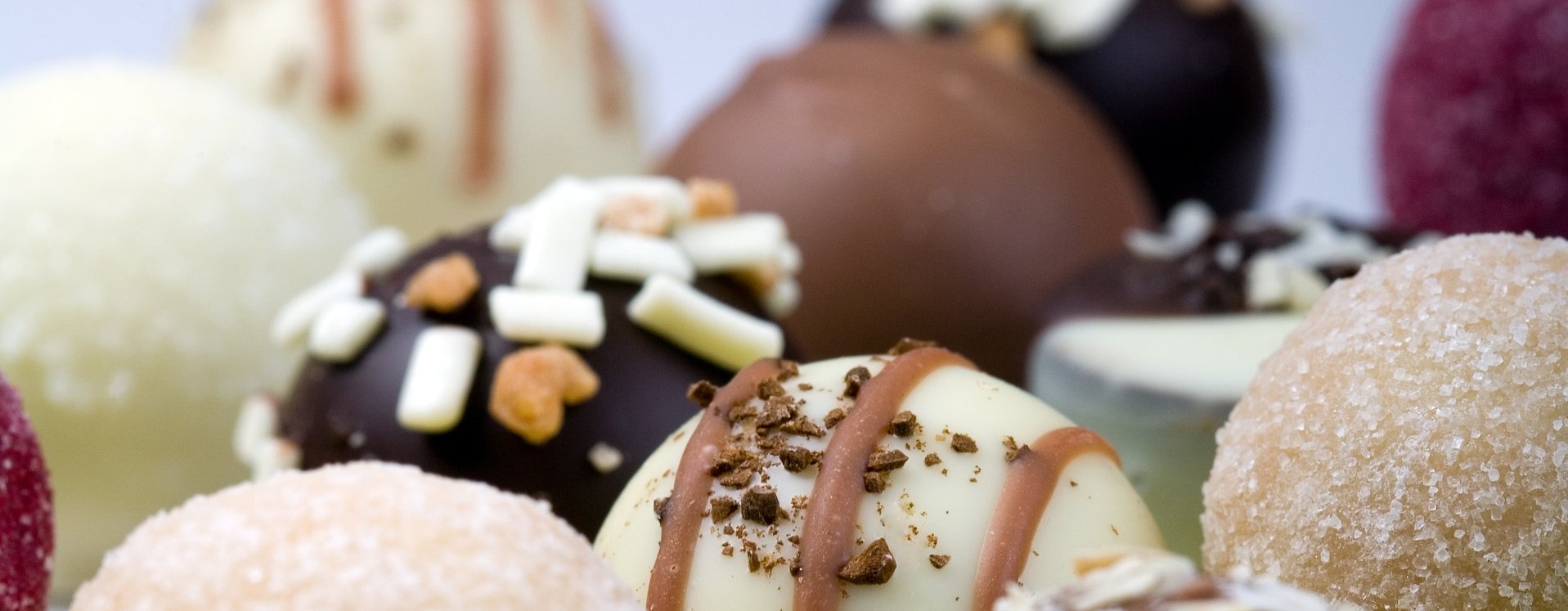 Schokolade Pralienen selbstgemacht Teamaufgabe für Assistenten der Geschäftsleitung Drewag